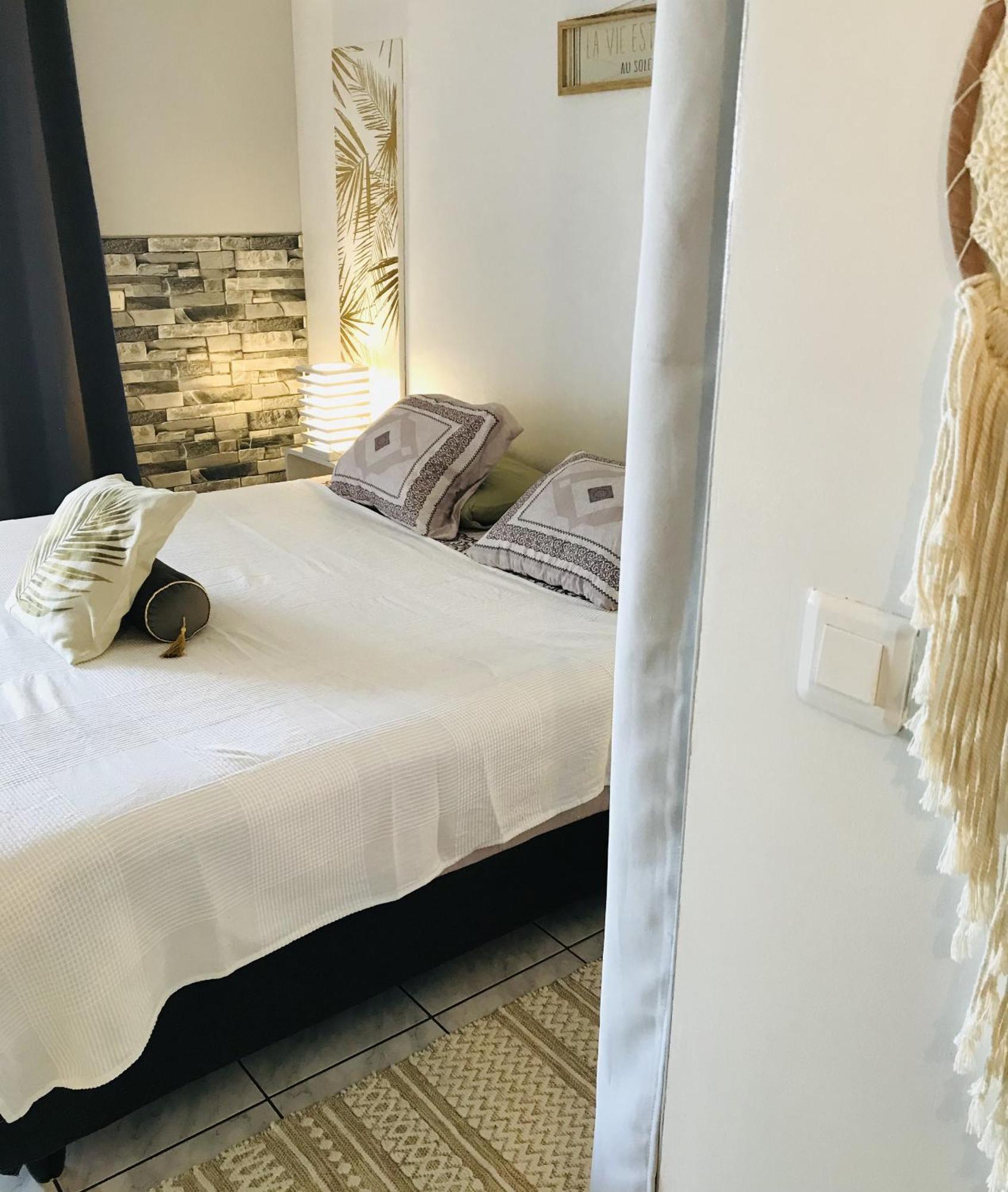 Mave Mai Studio Papeete Папеете Номер фото